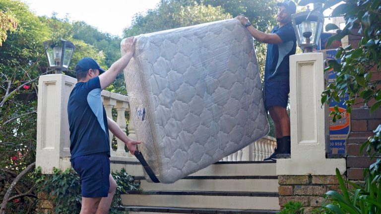 Hire A Mover Image moving mattress