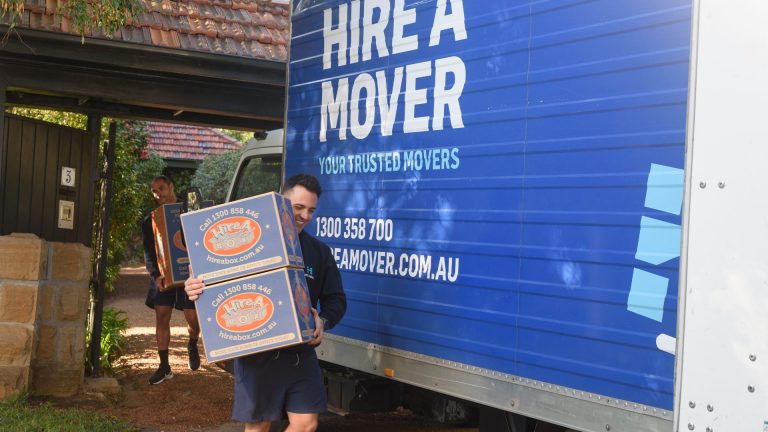 Hire A Mover image boxes and truck